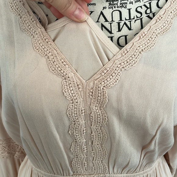 Knox Rose size Medium. Boho dress. Light pink/peqch. Brand new. Never worn! - Picture 8 of 9
